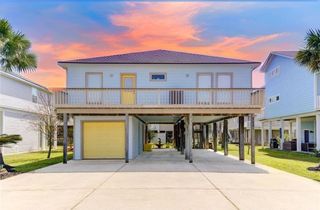 13719 Mutiny Lane, Galveston, TX 77554