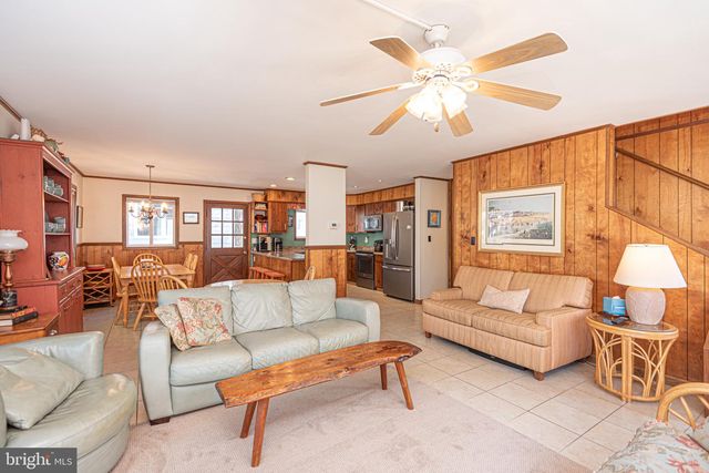 209 W 11TH ST, South Bethany, DE 19930