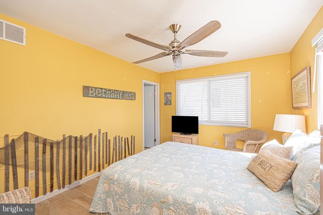 209 W 11TH ST, South Bethany, DE 19930