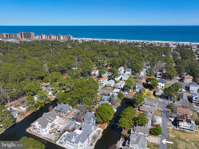 209 W 11TH ST, South Bethany, DE 19930