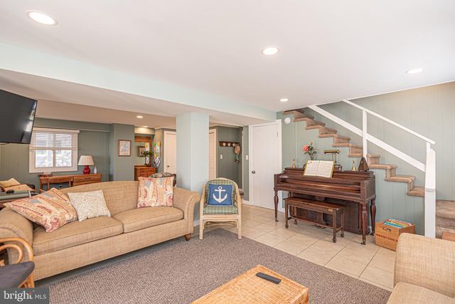 209 W 11TH ST, South Bethany, DE 19930