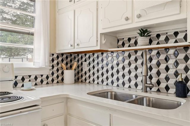 2312 Albright Drive, Greensboro, NC 27408