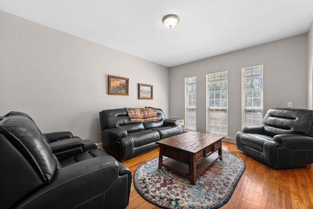 121 Wintergreen Road, Walterboro, SC 29488