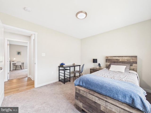130 CONSTELLATION RD, Inwood, WV 25428