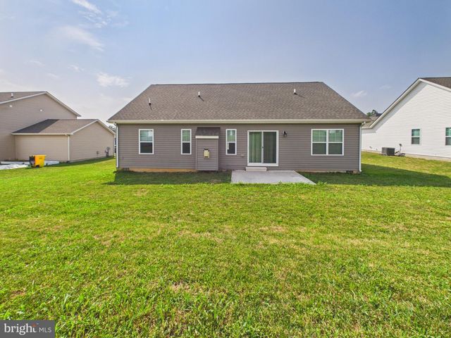 130 CONSTELLATION RD, Inwood, WV 25428