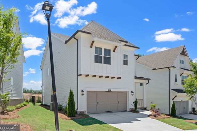 135 Herring Drive, Hoschton, GA 30548