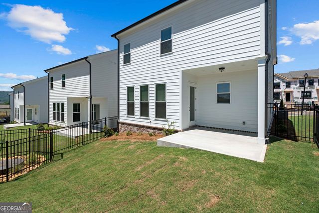 135 Herring Drive, Hoschton, GA 30548