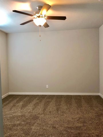 1003 W Sierra Vista Court 2, Midlothian, TX 76065