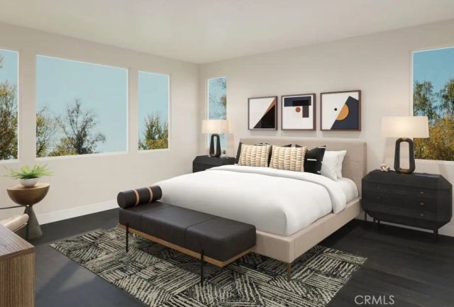 2049 E Pearl Street, Encinitas, CA 92024