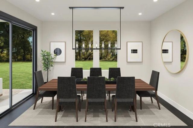 2049 E Pearl Street, Encinitas, CA 92024