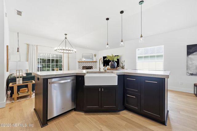 1535 BLUE HERON Court, Fleming Island, FL 32003