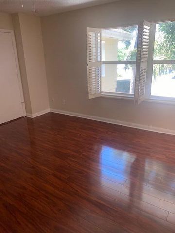 4701 Roxbury Court, Boynton Beach, FL 33436