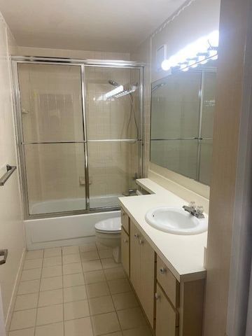 4701 Roxbury Court, Boynton Beach, FL 33436