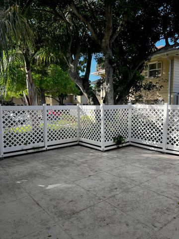 4701 Roxbury Court, Boynton Beach, FL 33436