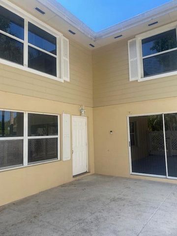 4701 Roxbury Court, Boynton Beach, FL 33436