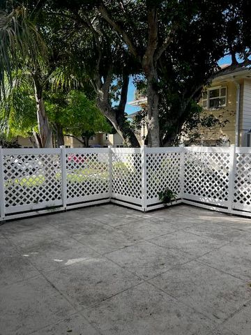 4701 Roxbury Court, Boynton Beach, FL 33436