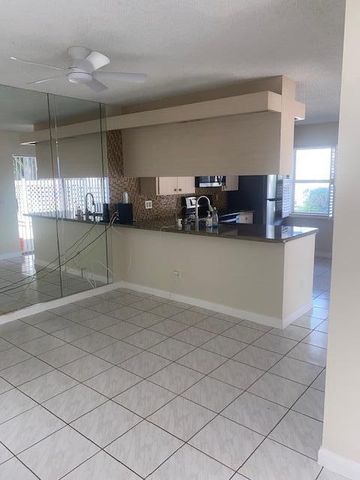 4701 Roxbury Court, Boynton Beach, FL 33436