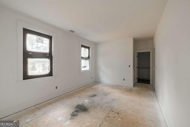 242 Carriage Avenue, Jefferson, GA 30549