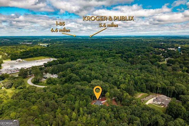 242 Carriage Avenue, Jefferson, GA 30549