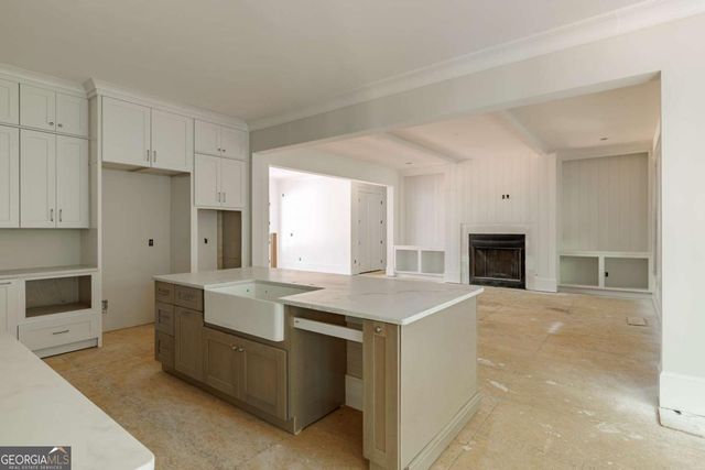 242 Carriage Avenue, Jefferson, GA 30549