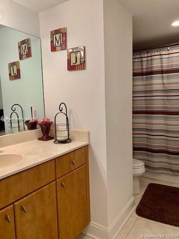 401 69th St 1206, Miami Beach, FL 33141