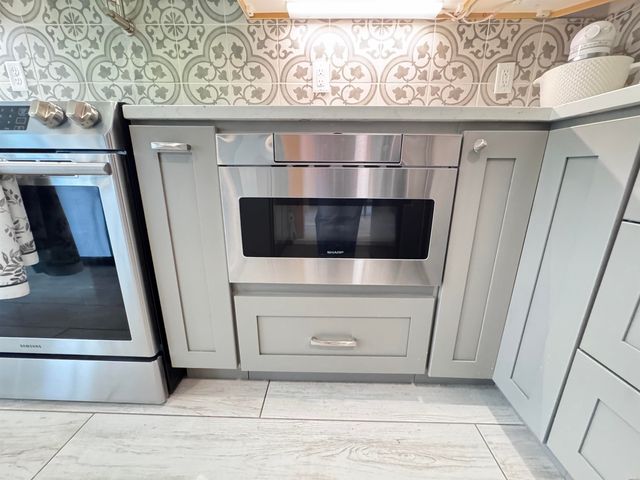 211 Creek View Drive, Austin, AR 72007