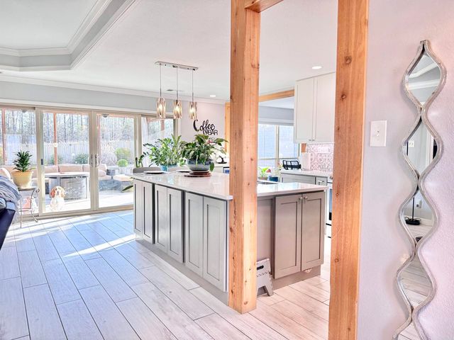 211 Creek View Drive, Austin, AR 72007