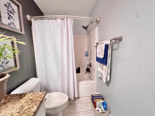 211 Creek View Drive, Austin, AR 72007