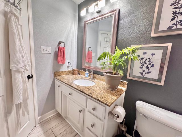 211 Creek View Drive, Austin, AR 72007