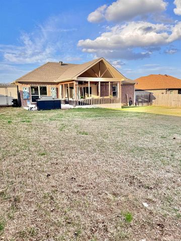 211 Creek View Drive, Austin, AR 72007