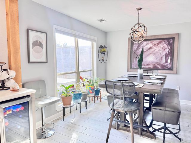 211 Creek View Drive, Austin, AR 72007