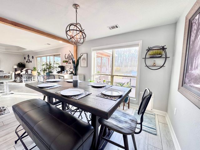 211 Creek View Drive, Austin, AR 72007