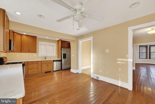 26 WATERLOO AVE, Berwyn, PA 19312