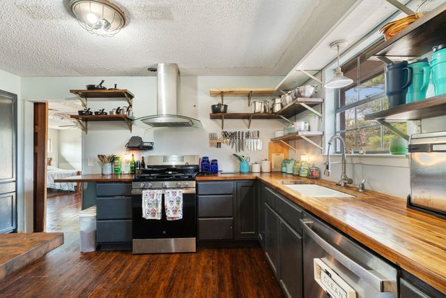 247 County Road 45480, Paris, TX 75462