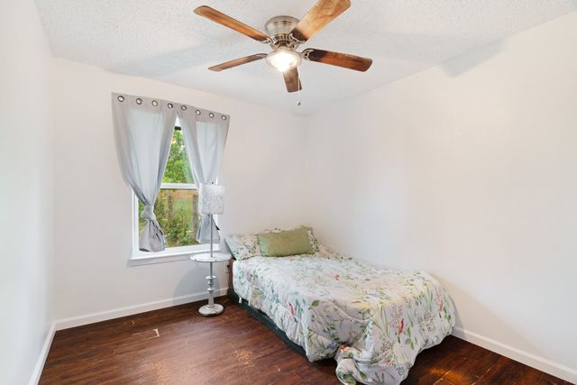 247 County Road 45480, Paris, TX 75462