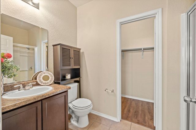 5704 Levenwood LN, Austin, TX 78724