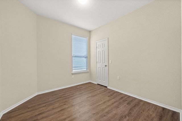5704 Levenwood LN, Austin, TX 78724