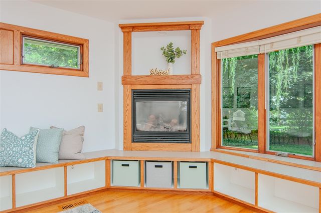 1712 Barrington Place, Ann Arbor, MI 48103