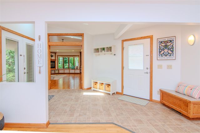1712 Barrington Place, Ann Arbor, MI 48103