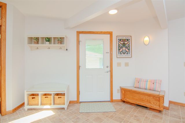1712 Barrington Place, Ann Arbor, MI 48103