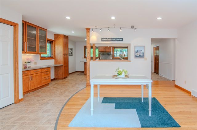 1712 Barrington Place, Ann Arbor, MI 48103