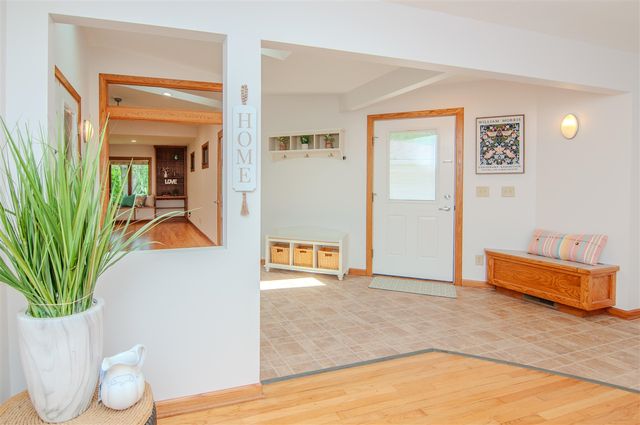 1712 Barrington Place, Ann Arbor, MI 48103