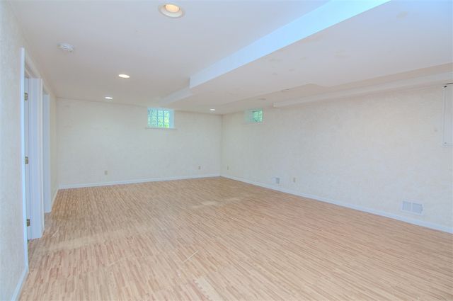 1712 Barrington Place, Ann Arbor, MI 48103