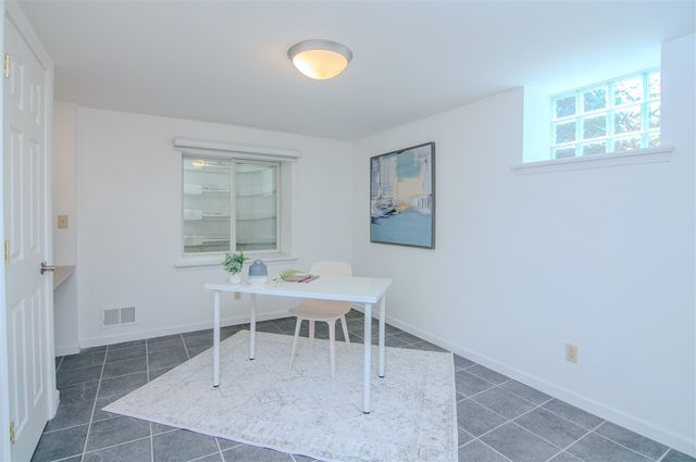 1712 Barrington Place, Ann Arbor, MI 48103