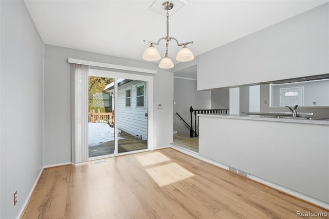 2403 Terry Street, Walled Lake, MI 48390