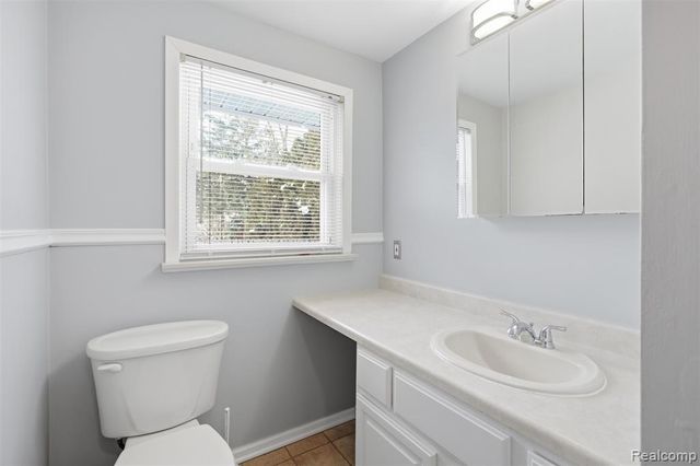 2403 Terry Street, Walled Lake, MI 48390