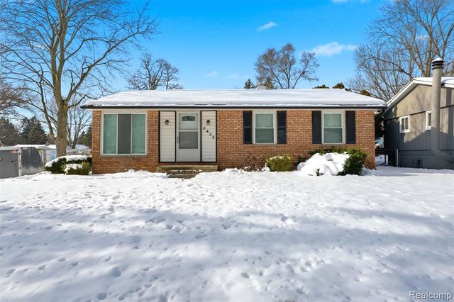 2403 Terry Street, Walled Lake, MI 48390