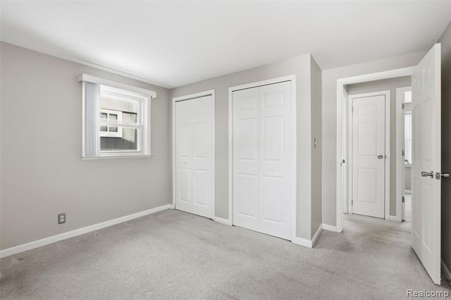 2403 Terry Street, Walled Lake, MI 48390