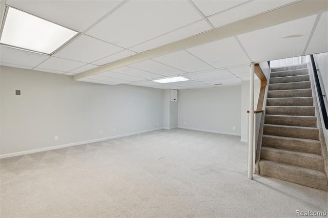 2403 Terry Street, Walled Lake, MI 48390