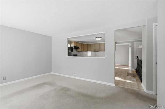 2403 Terry Street, Walled Lake, MI 48390